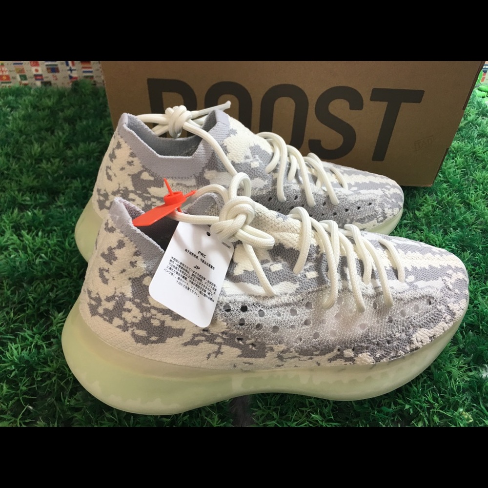 Adidas Yeezy Boost 380 Alien